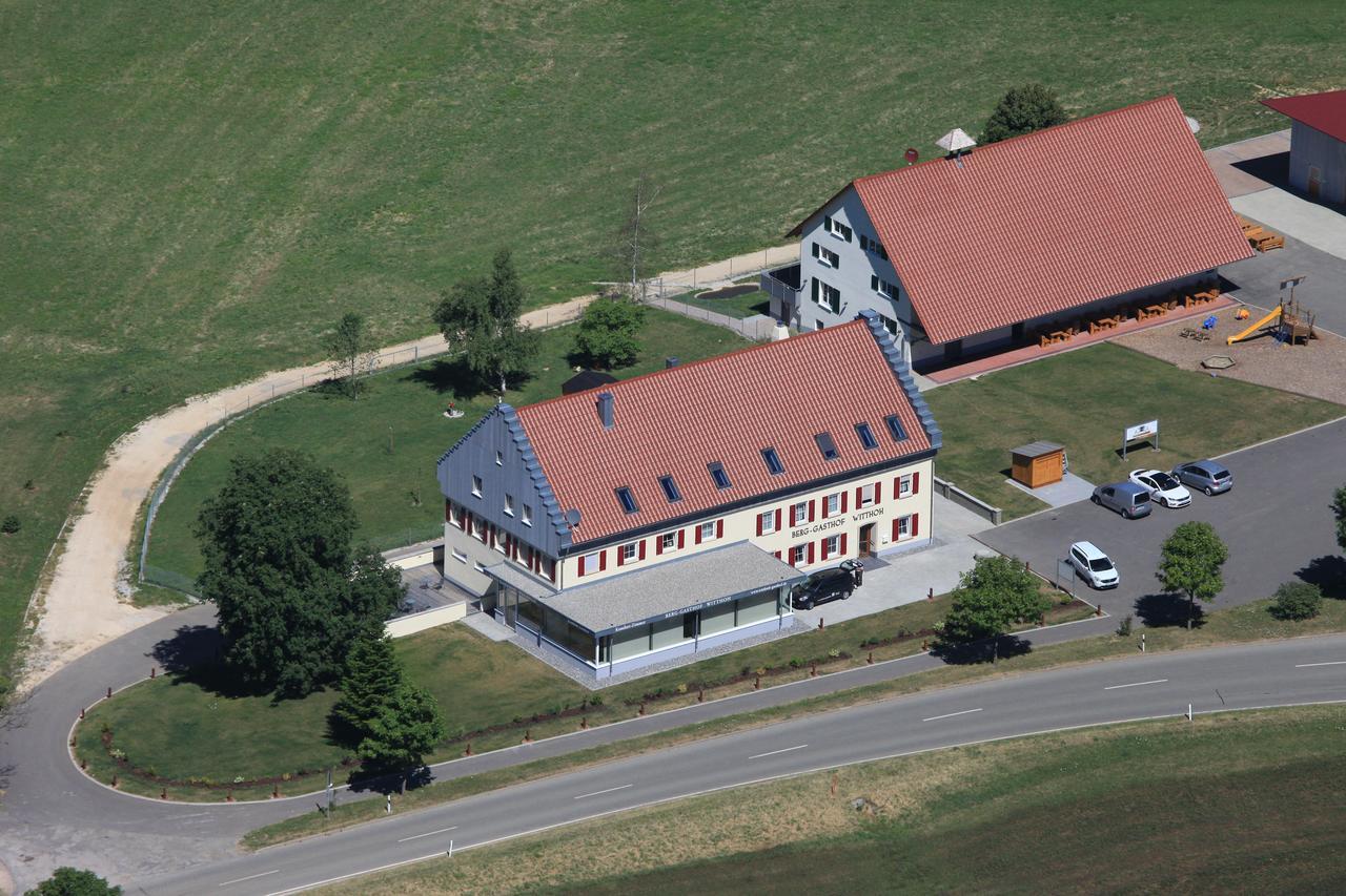 Berg Gasthof Witthoh Hotell Immendingen Exteriör bild